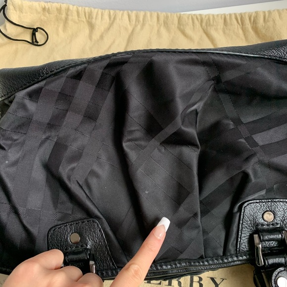 Burberry Nylon Handbag/Crossbody With Leather Trim - Picture 4 of 6